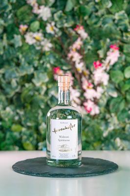 Bild von Walnuss Spirituose